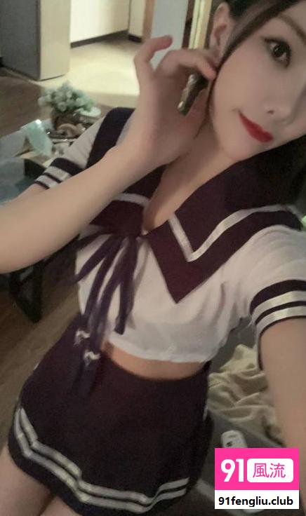 南山高挑亦菲老师